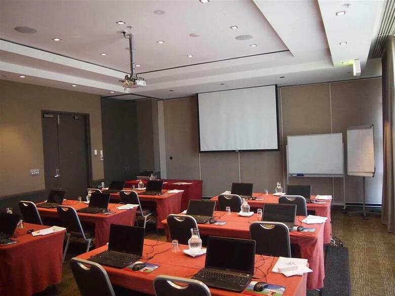 Hotel Mercure Sydney Parramatta
