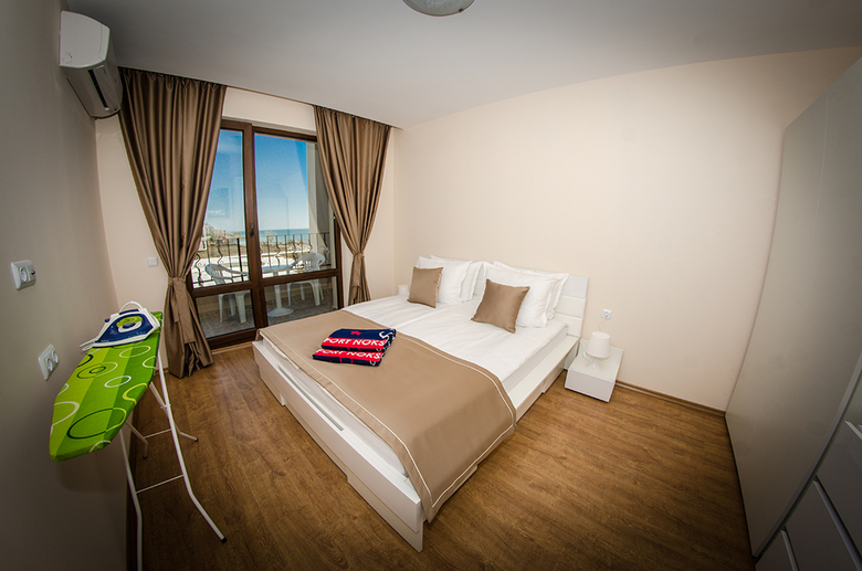 Aparthotel Premier Fort Beach