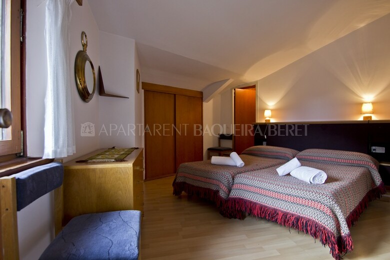 Apartamento Esquir�s