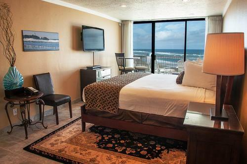 Inn At Spanish Head Resort Hotel