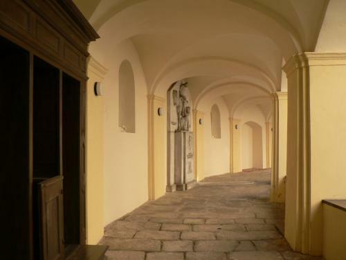 Hostal Mezin�rodn� Centrum Duchovn� Obnovy