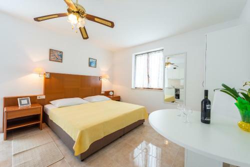 Apartments Matu?ko