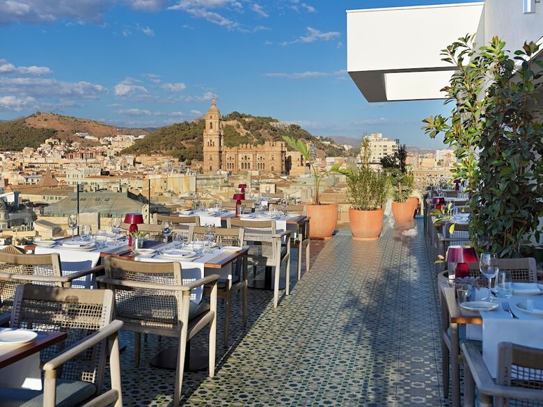 Hotel H10 Croma Malaga