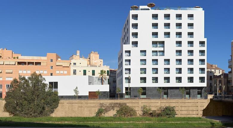 Hotel H10 Croma Malaga