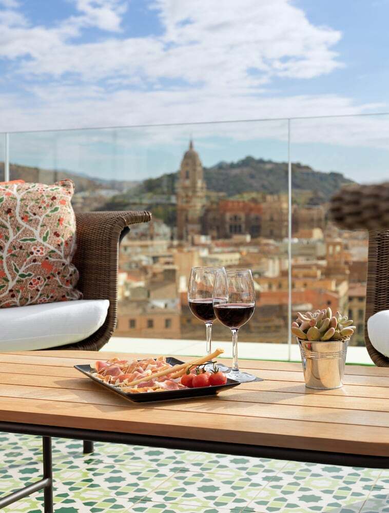 Hotel H10 Croma Malaga