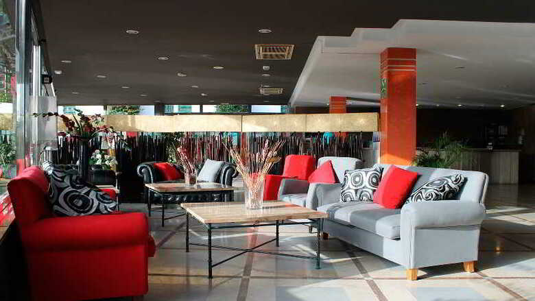 Hotel Vista Flor