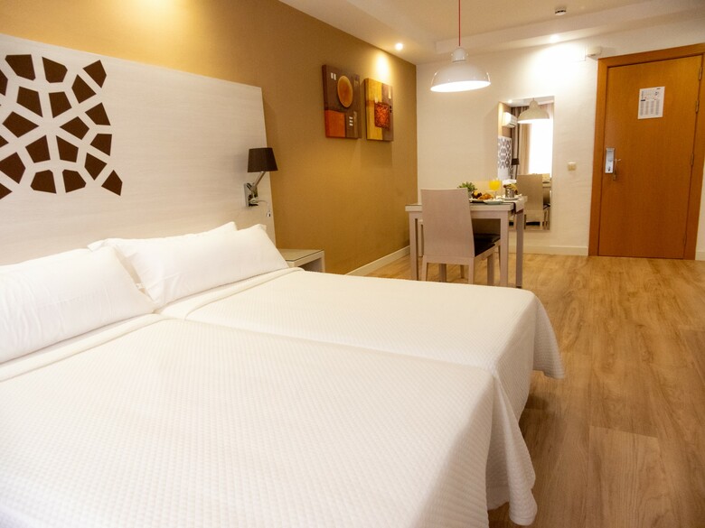 Apartamentos Puerto Azul