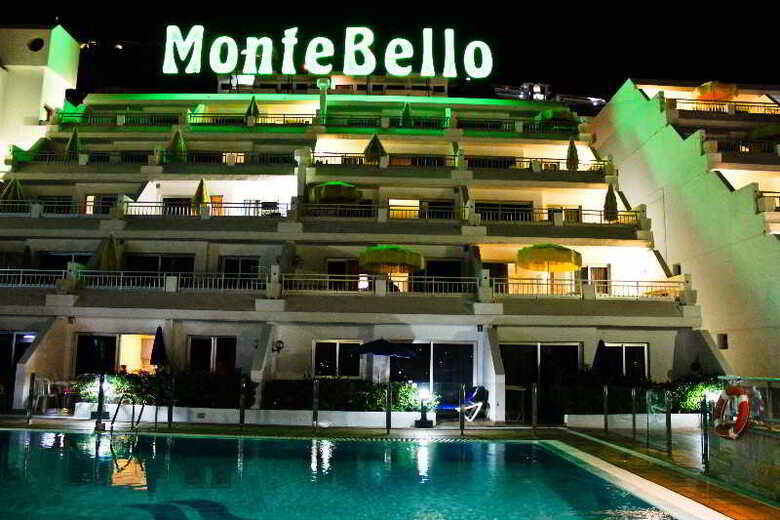 Apartamentos Montebello