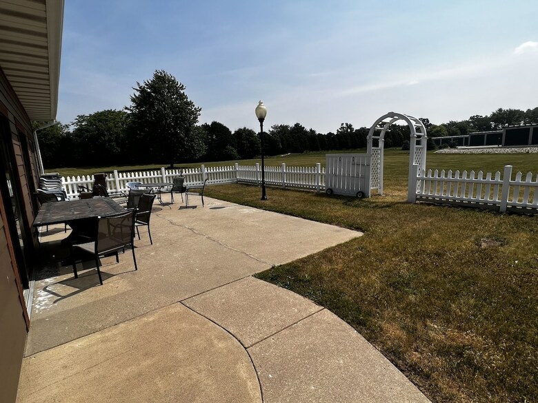 Hotel Sky Lodge Inn & Suites - Delavan