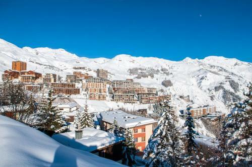 Apartamentos Les Cristallines
