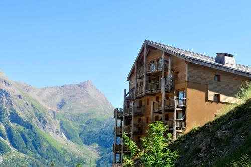 Apartamentos Les Cristallines