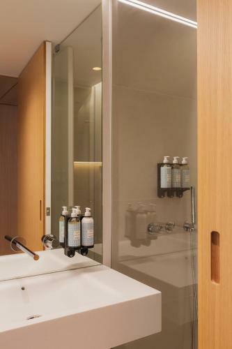 Lumen Hotel & The Lisbon Light Show