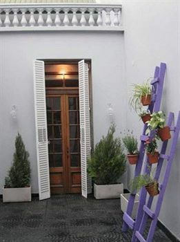 Hotel Reyna Violeta