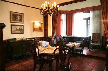 Hotel Matienzo Haus
