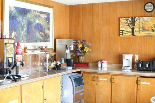 Cozy Corner Motel