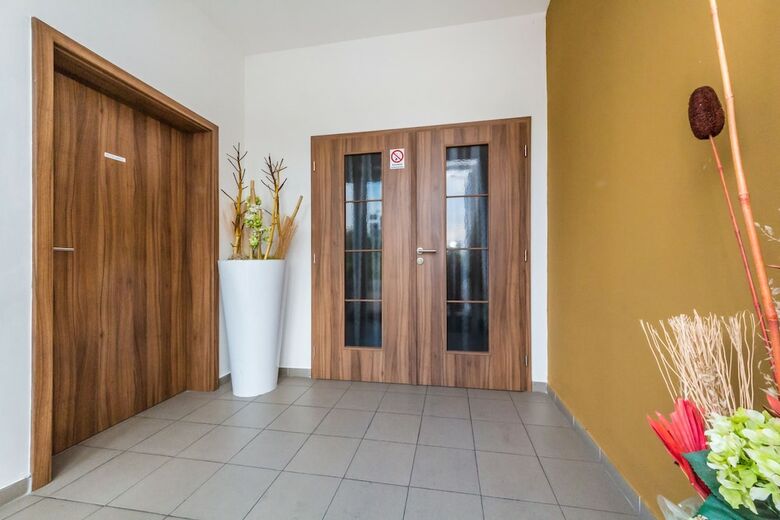 Nad Kr�lovnou Hotel & Restaurant