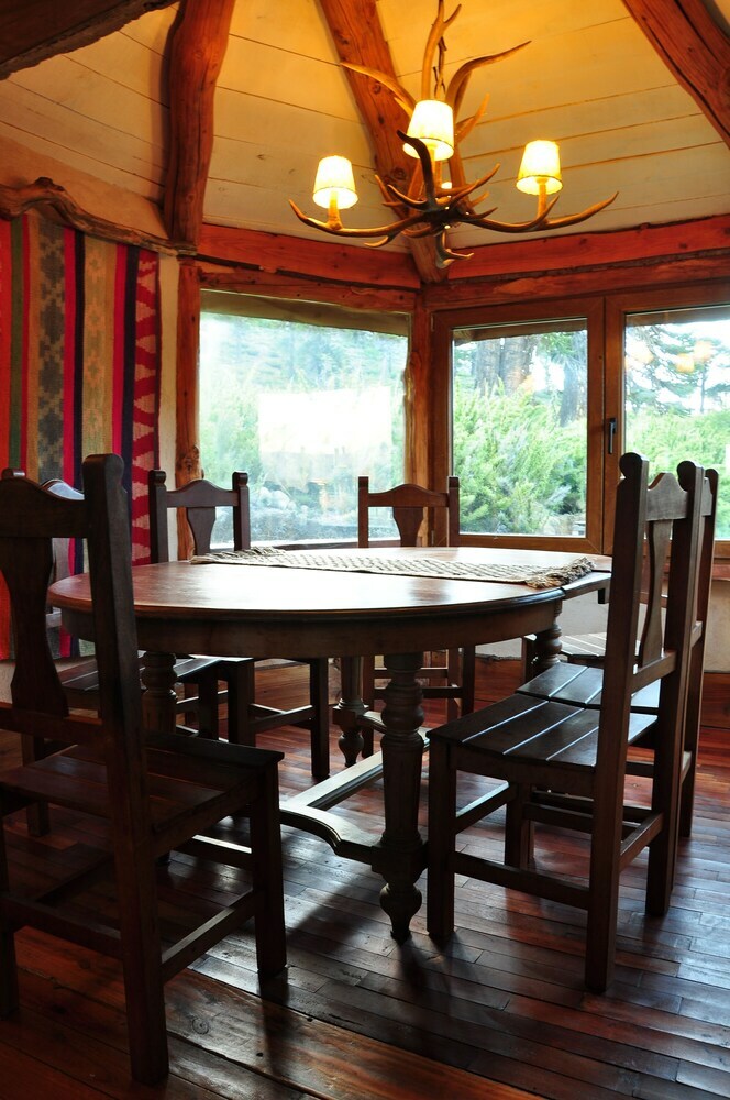 Hotel Lodge Tikilen Caviahue