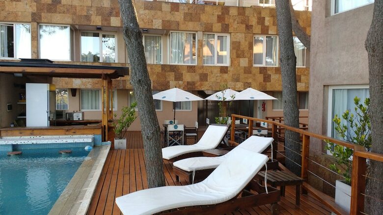 Hotel Jaina Resort And Spa