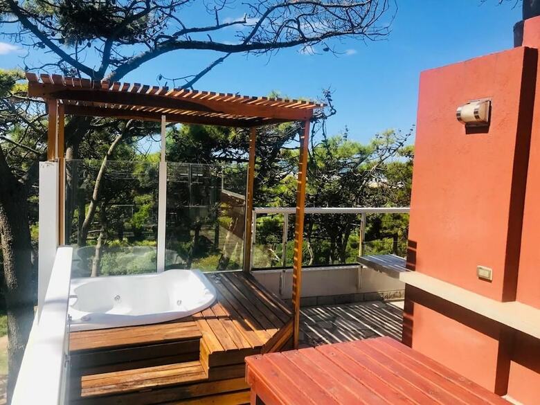 Hotel Jaina Resort And Spa