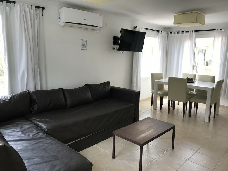 Hotel Jaina Resort And Spa