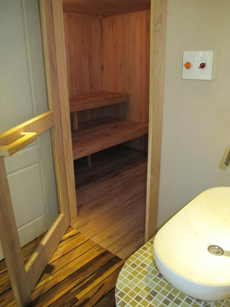 Hotel Jaina Resort And Spa
