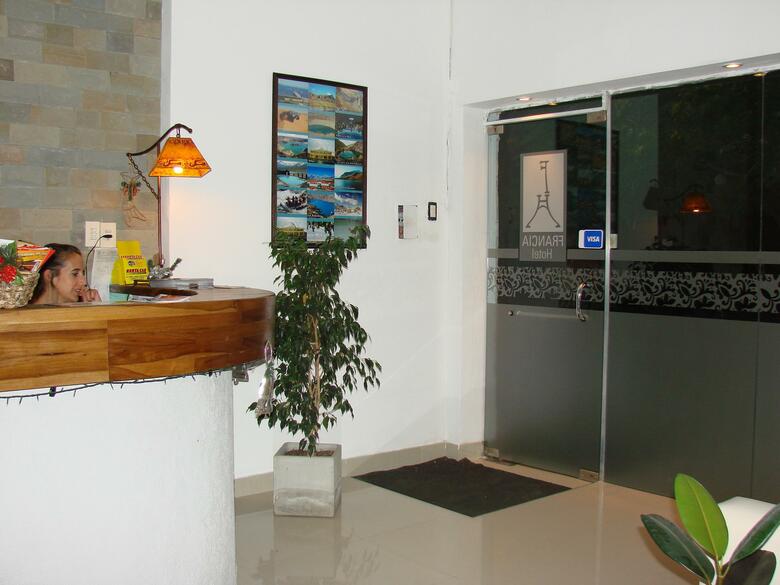 Hotel Francia