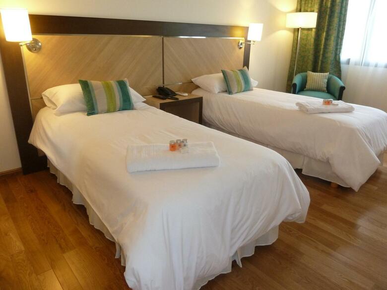 Hotel Plaza Central Canning