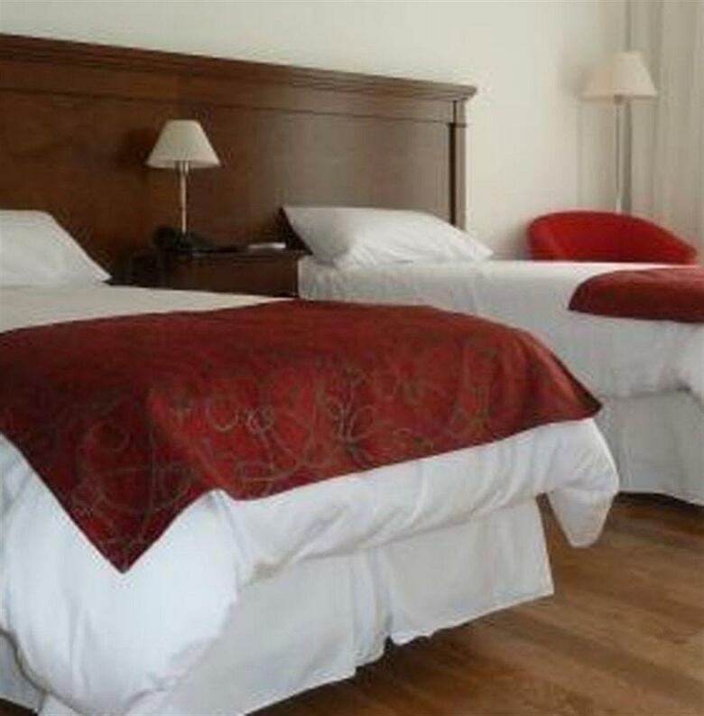 Hotel Plaza Central Canning