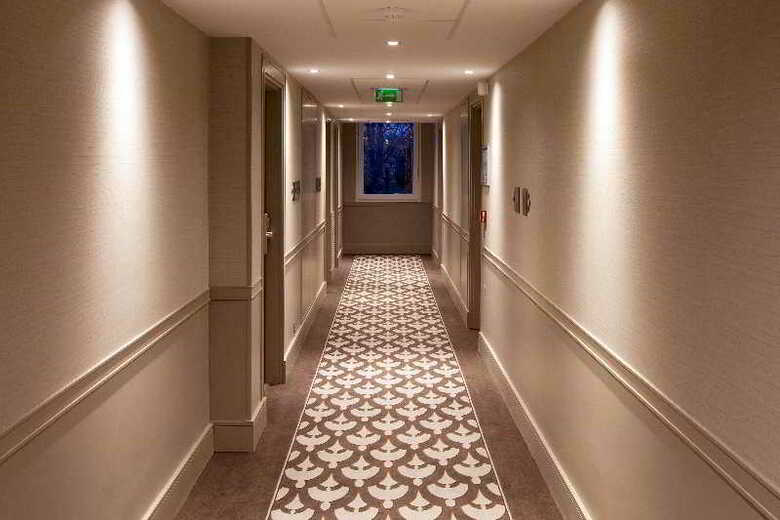 Hotel Residhome Roissy Park