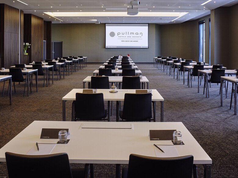 Hotel Pullman Paris Roissy Cdg Airport