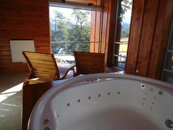 Hotel Bahia Montana