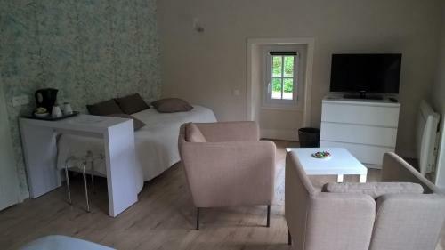Hotel Logis Hostellerie Du Vieux Moulin