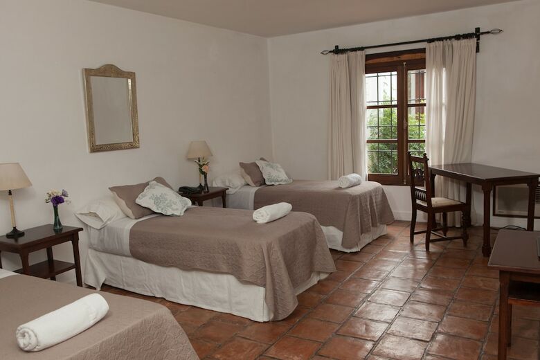 Hotel Las Moras