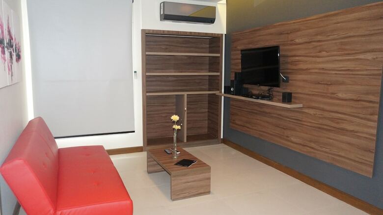 Hotel H1 Apartments Express