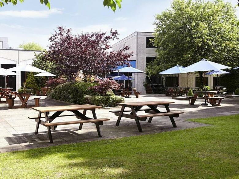 Hotel Novotel Coventry M6 J3