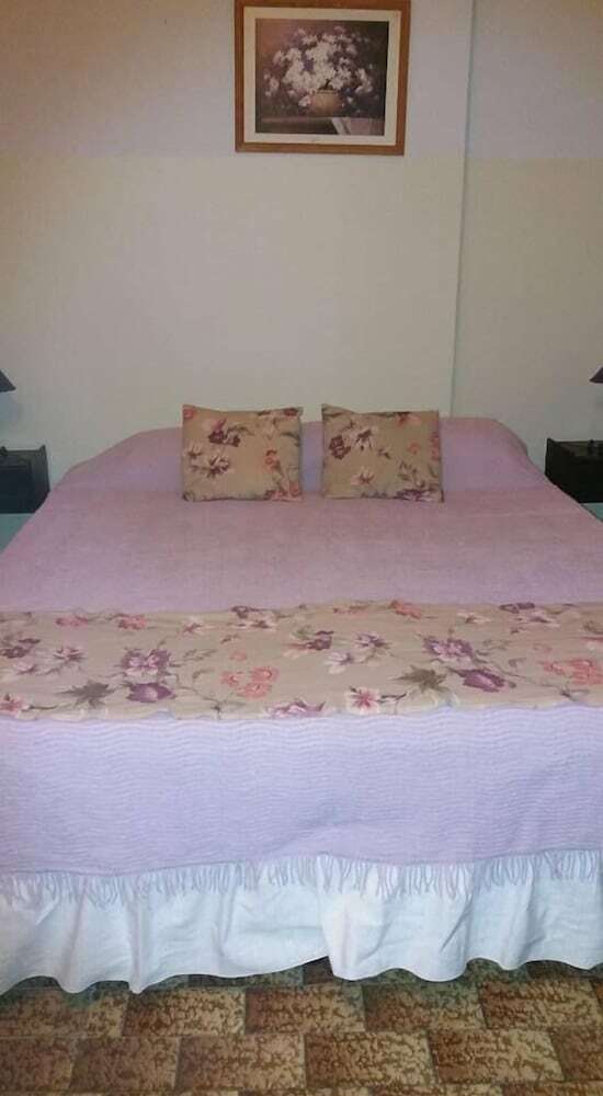 Hotel Satiri