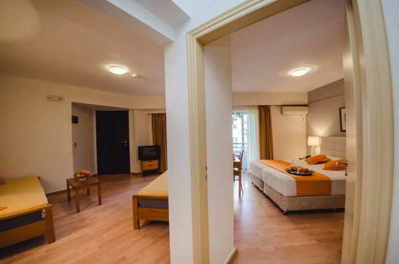 Hotel Faedra Beach Agn