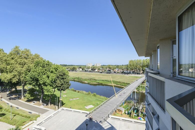 Hotel Ibis Styles Dax Miradour