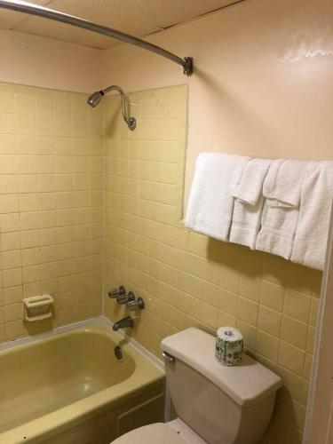 Motel Scottish Inn And Suites Perry