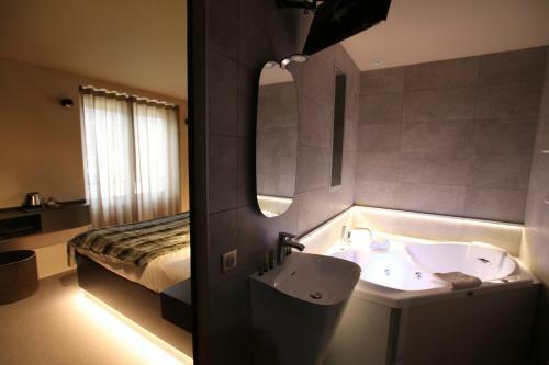Hotel Les Loges Du Parc