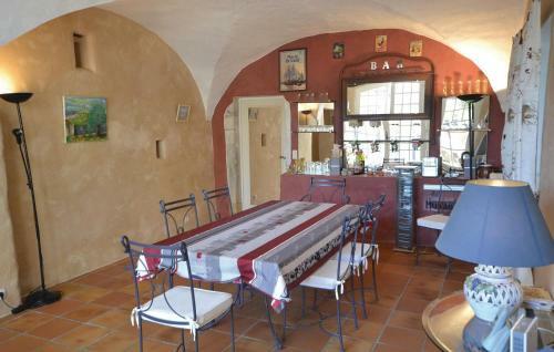 Holiday Home Quartier Charmanjon