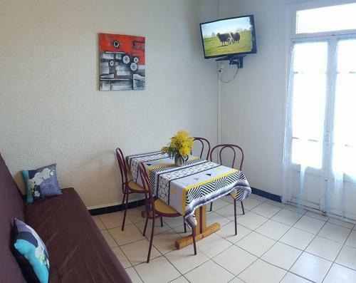 Hostal Residence Villa Bear