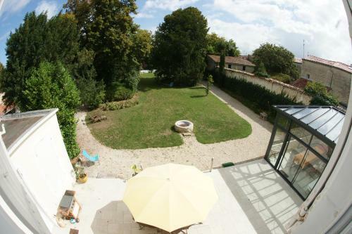 Bed & Breakfast H De Surg�res