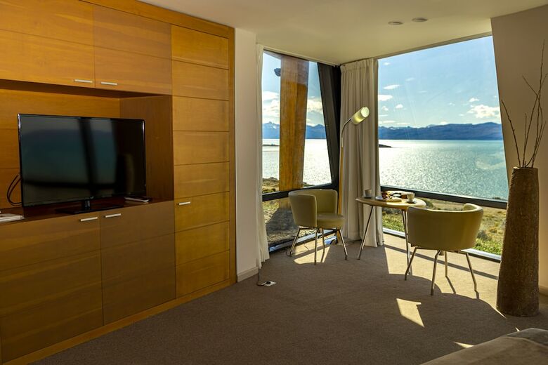 Hotel Design Suites