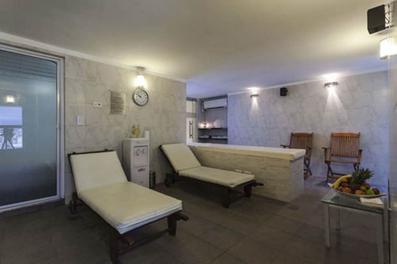 Hotel Ros Tower