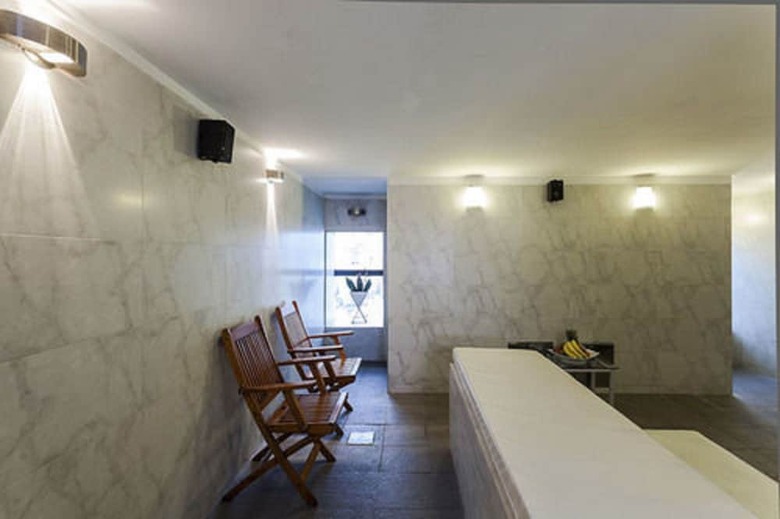 Hotel Ros Tower