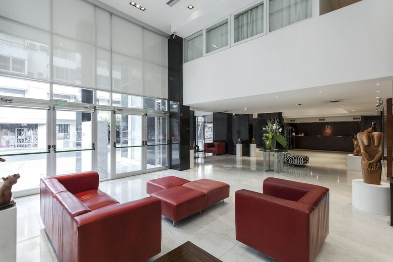 Hotel Ros Tower