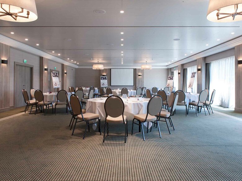 Hotel Mercure Luxembourg Kikuoka Golf And Spa