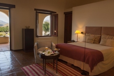 Hotel Estancia Colome