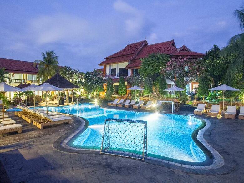 Hotel Sol House Kuta Bali